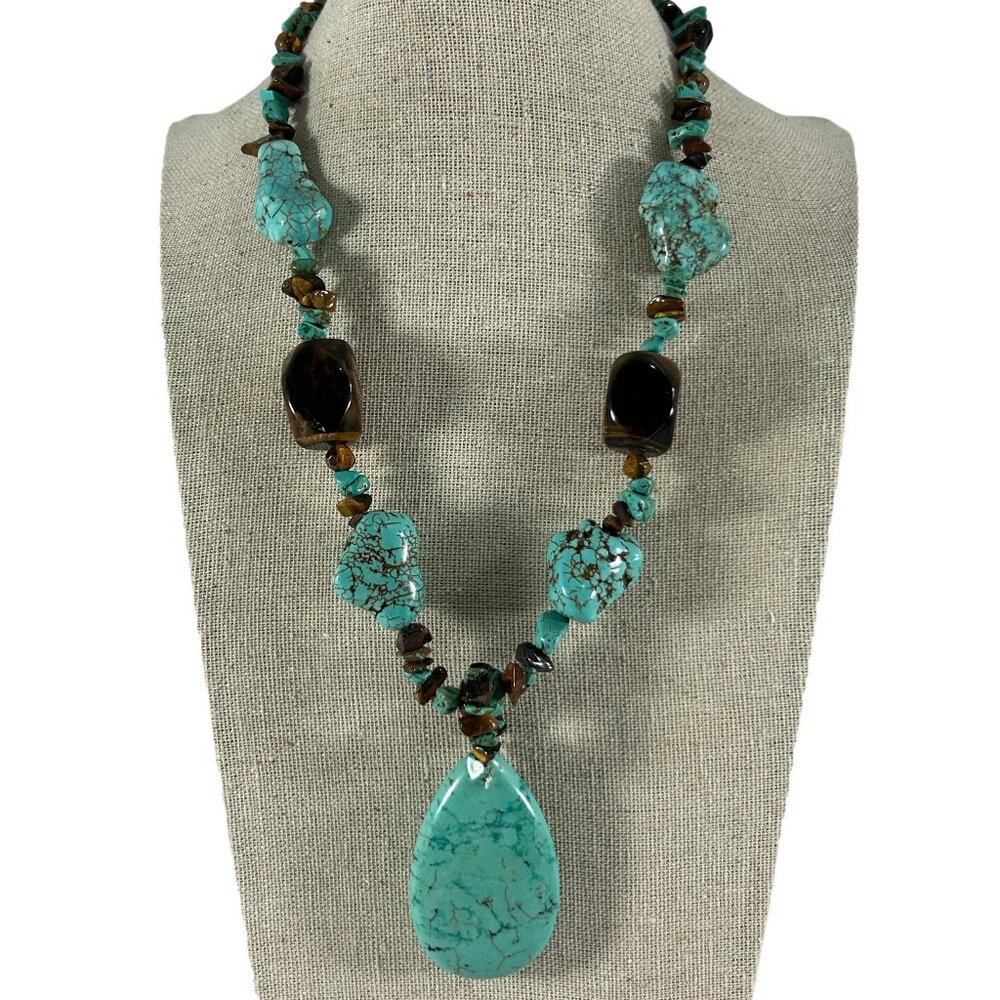Faux Turquoise Stone Beaded Teardrop Pendant Necklace Chippy Chunky Southwestern